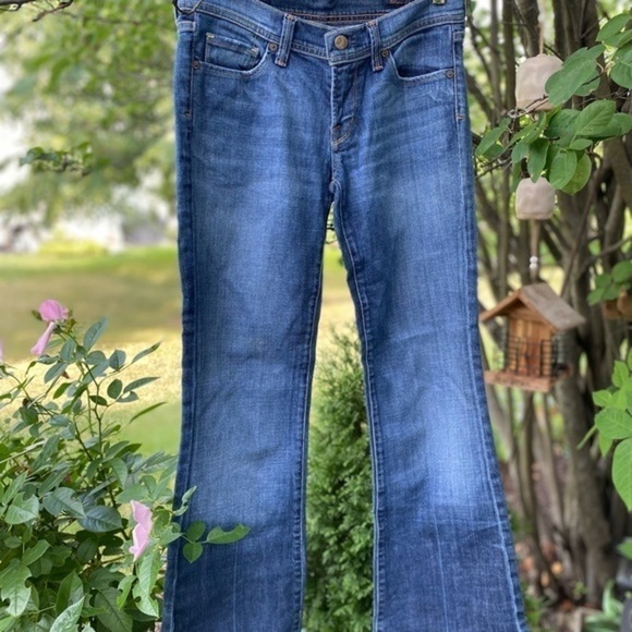 Citizens of Humanity stretch Naomi jeans. - Picture 10 of 10